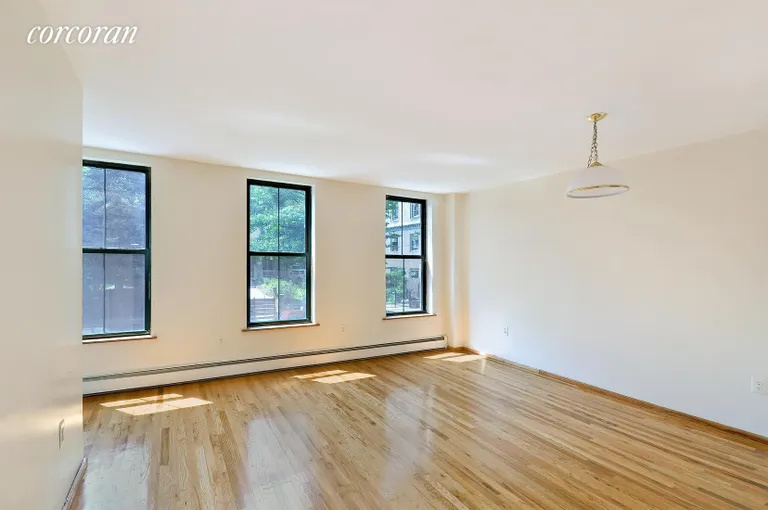 New York City Real Estate | View 155 South Oxford Street, 3 | Living Room | View 5