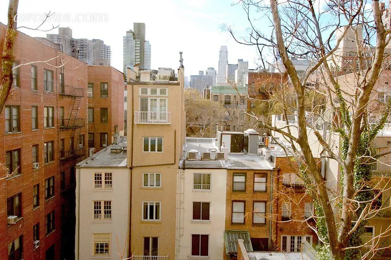 New York City Real Estate | View 230 East 79th Street, 6A | room 1 | View 2