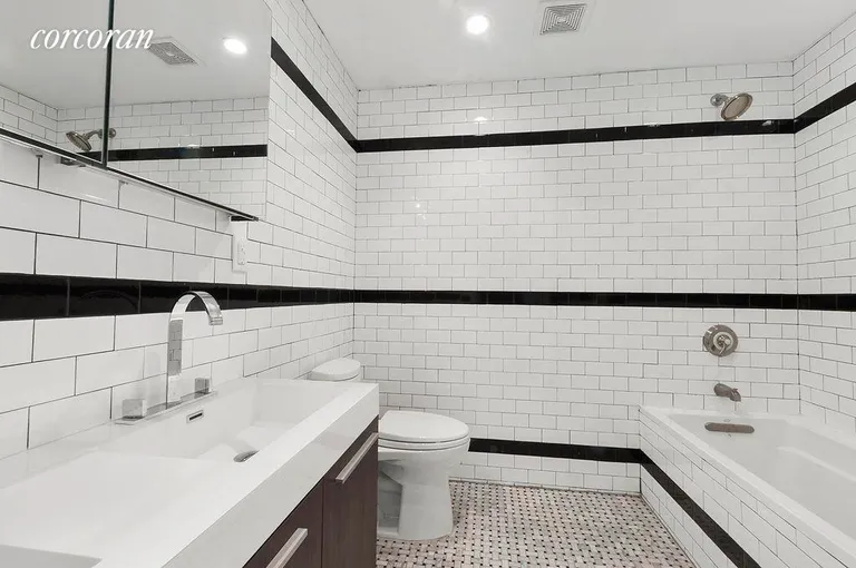 New York City Real Estate | View 817 Dekalb Avenue, 2 | Bathroom | View 3