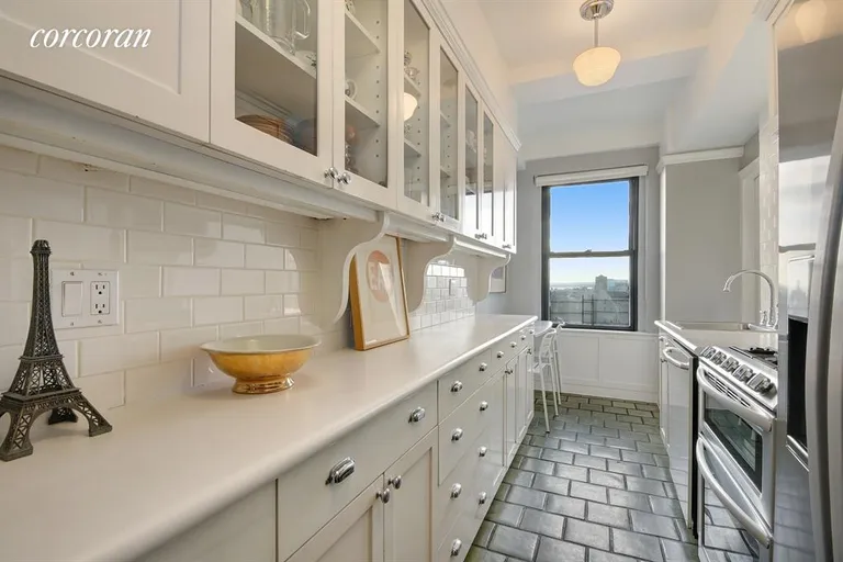 New York City Real Estate | View 135 Eastern Parkway, 15c | Kitchen | View 2