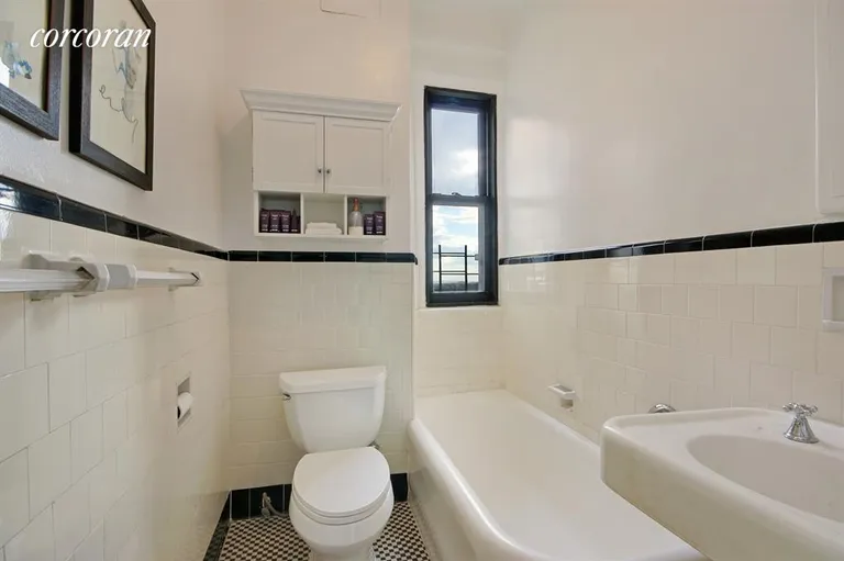 New York City Real Estate | View 135 Eastern Parkway, 15c | Bathroom | View 7