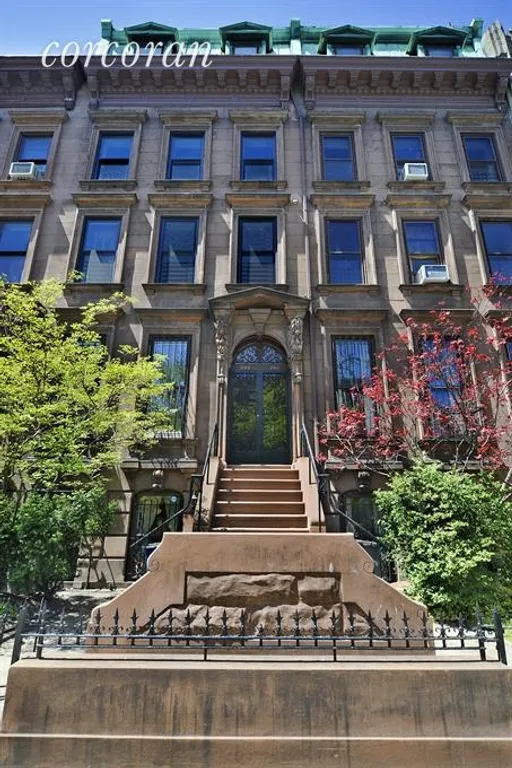 New York City Real Estate | View 294 Washington Avenue, 1 | Front View | View 9