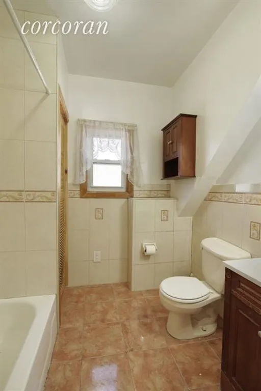 New York City Real Estate | View 316 East 5th Street, 3 | Bathroom | View 4