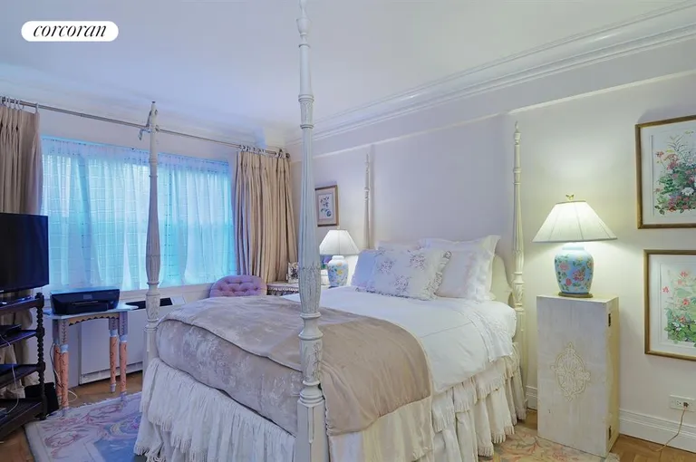New York City Real Estate | View 165 East 72Nd Street, 5F | Master Bedroom | View 5