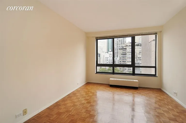 New York City Real Estate | View 100 United Nations Plaza, 14E | South Facing 2nd Bedroom with en-suite bathroom | View 5