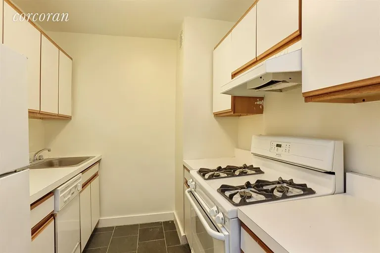 New York City Real Estate | View 55 East 87th Street, 2K | Kitchen | View 3