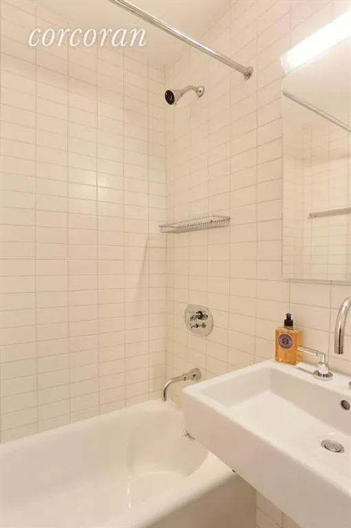 New York City Real Estate | View 55 East 87th Street, 2K | Bathroom | View 4