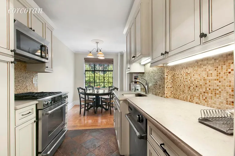 New York City Real Estate | View 116 Pinehurst Avenue, M-31 | Kitchen | View 2