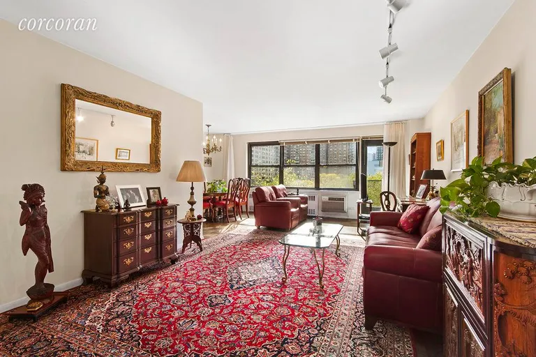 New York City Real Estate | View 205 West End Avenue, 6C | 2 Beds, 2 Baths | View 1
