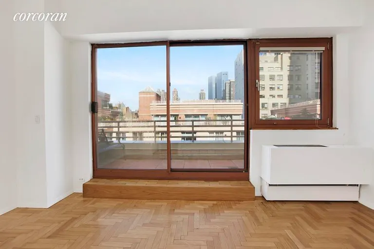 New York City Real Estate | View 393 West 49th Street, 5DD | room 3 | View 4