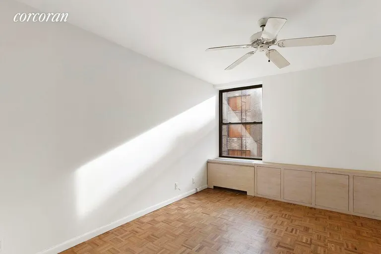 New York City Real Estate | View 153 East 87th Street, 4D | 2 | View 2