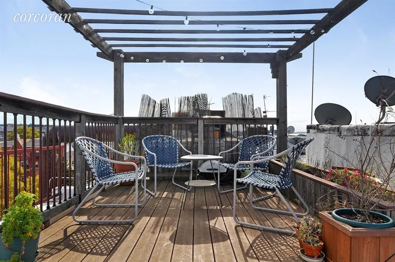 New York City Real Estate | View 441-443 Court Street, 4R | Private roof deck exclusively for Unit 4R | View 2