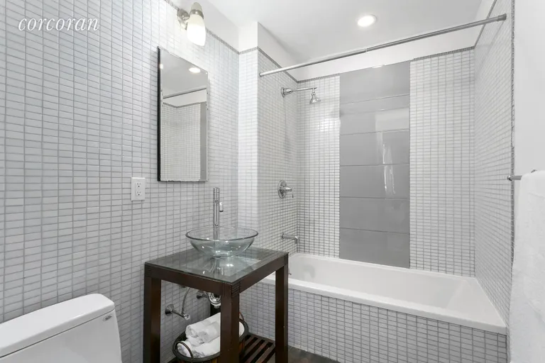 New York City Real Estate | View 609 Myrtle Avenue, 2B | En Suite Master Bathroom | View 7