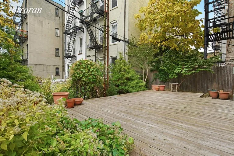 New York City Real Estate | View 404 6th Avenue, 1L | Back Yard | View 8