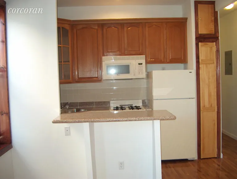 New York City Real Estate | View 423 16th Street, 16 | room 1 | View 2