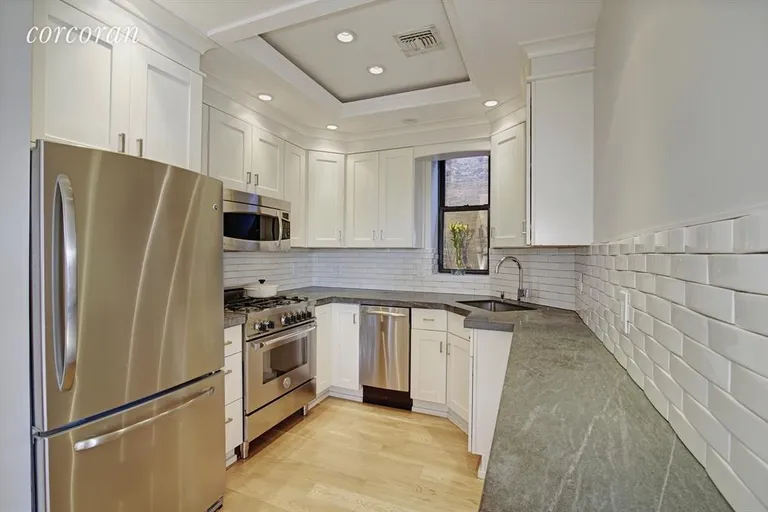 New York City Real Estate | View 203 7th Avenue, 4A | Kitchen | View 5