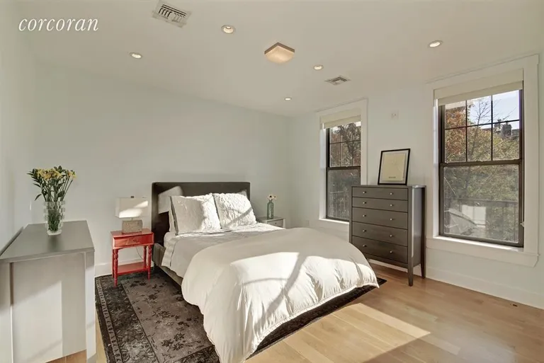 New York City Real Estate | View 203 7th Avenue, 4A | Master Bedroom | View 3