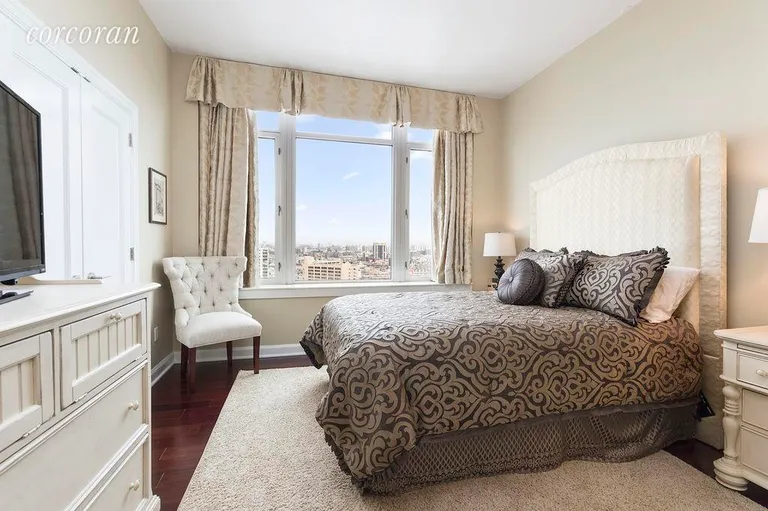 New York City Real Estate | View 455 Central Park West, 22A | 3-2 | View 5