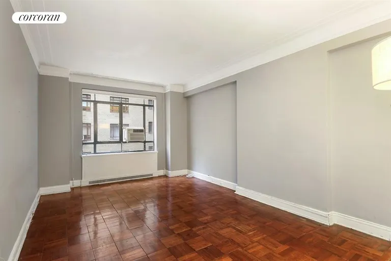 New York City Real Estate | View 25 Central Park West, 9G | Living Room | View 3