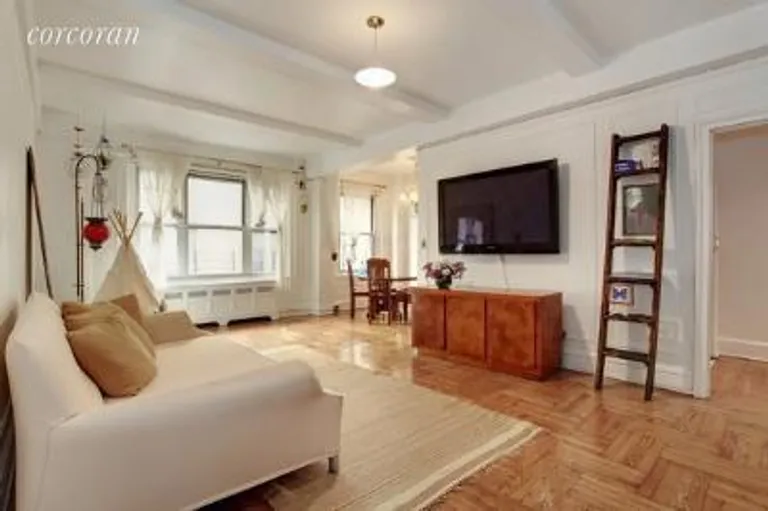 New York City Real Estate | View 30 Fifth Avenue, 11K | 2 Beds, 2 Baths | View 1