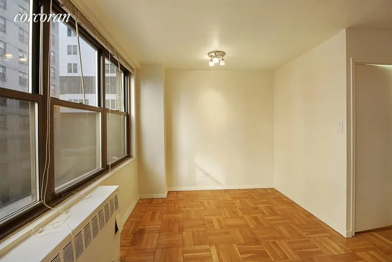 New York City Real Estate | View 209 East 56th Street, 6J | Alcove | View 2