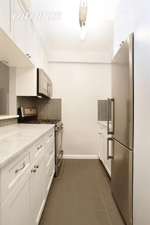 New York City Real Estate | View 345 West 58th Street, 4L | Kitchen | View 3