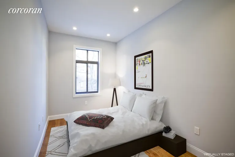New York City Real Estate | View 280 Hawthorne Street, 3 | room 17 | View 18