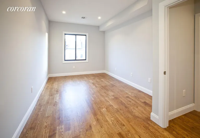 New York City Real Estate | View 280 Hawthorne Street, 3 | room 6 | View 7