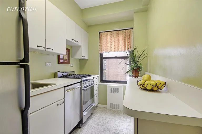 New York City Real Estate | View 140 East 56th Street, 12B | Modern Windowed Kitchen! | View 3