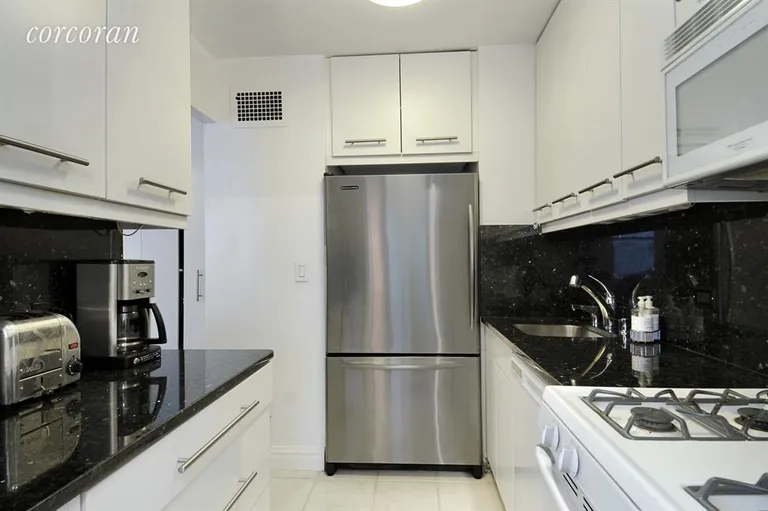New York City Real Estate | View 301 East 87th Street, 9E | Kitchen | View 2