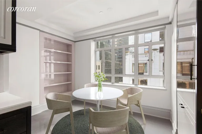 New York City Real Estate | View 21 East 61st Street, 10B | room 2 | View 3