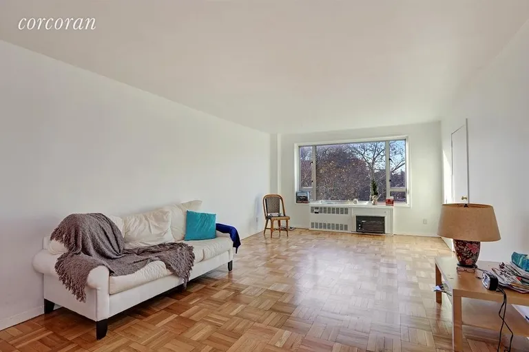 New York City Real Estate | View 60 Remsen Street, 5C | 1 Bed, 2 Baths | View 1