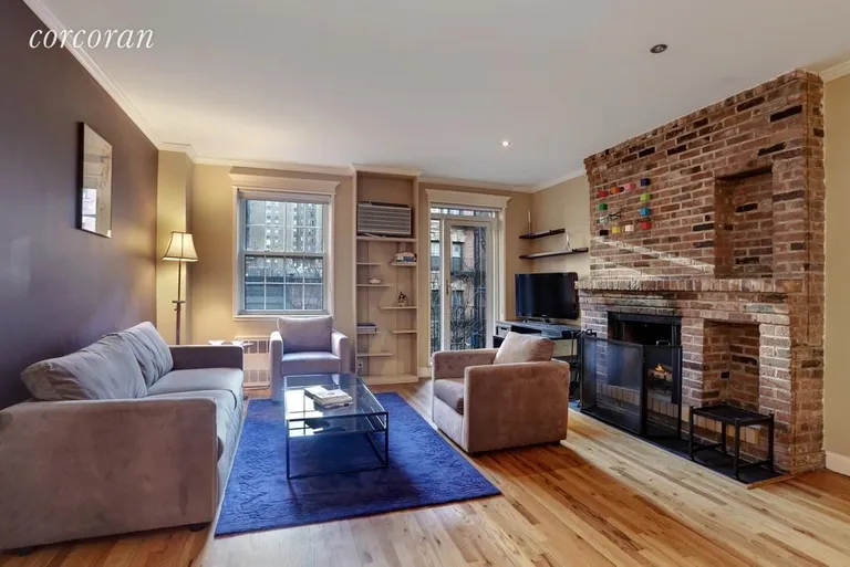 New York City Real Estate | View 311 West 83rd Street, 4C | 2 Beds, 2 Baths | View 1