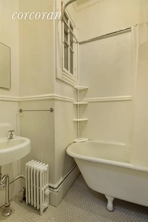 New York City Real Estate | View 1618 8th Avenue, 3 | Bathroom | View 4