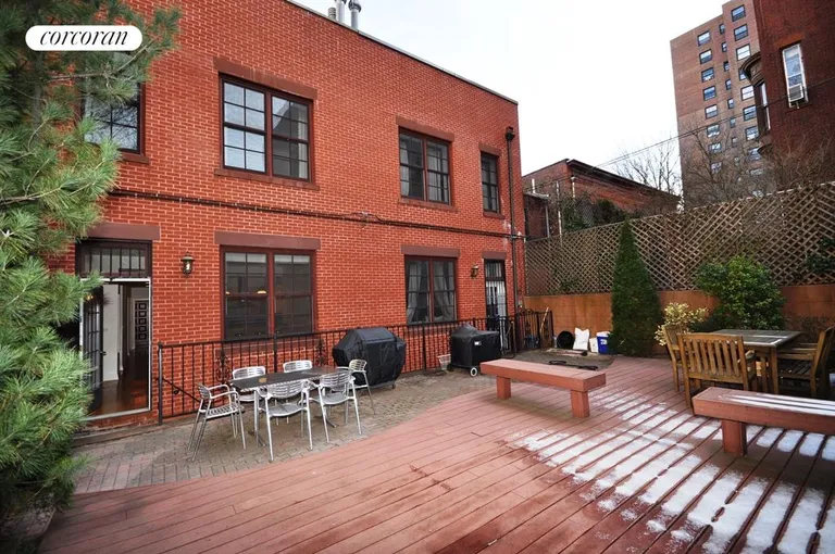 New York City Real Estate | View 298 Waverly Avenue | room 26 | View 27