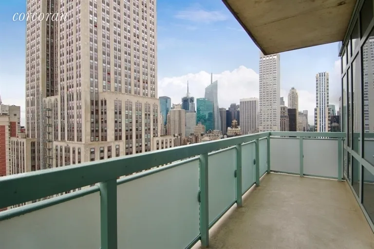 New York City Real Estate | View 325 Fifth Avenue, 35B | room 4 | View 5