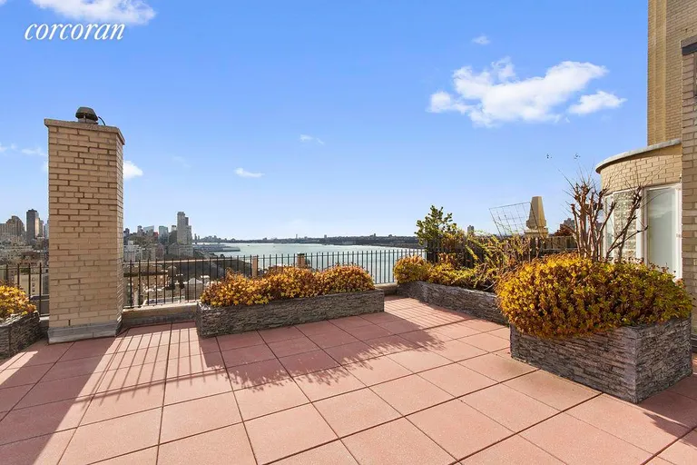 New York City Real Estate | View 140 Riverside Drive, 5C | room 5 | View 6