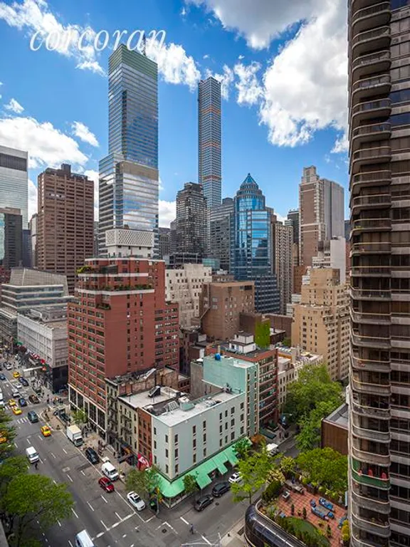 New York City Real Estate | View 200 East 62Nd Street, 18D | South western exposure | View 9
