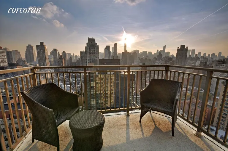 New York City Real Estate | View 301 East 79th Street, 26S | 1 Bed, 1 Bath | View 1