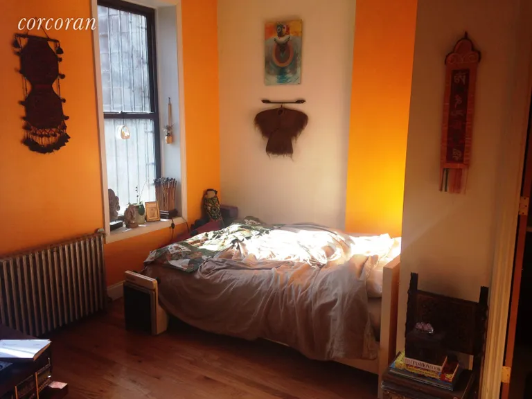 New York City Real Estate | View 958 Atlantic Avenue, 1 | Great bed nook | View 3