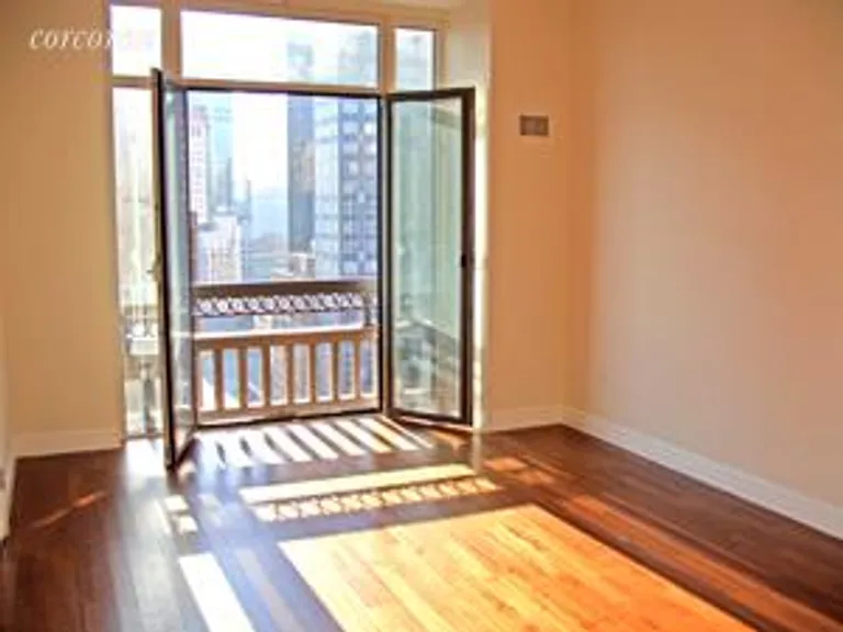 New York City Real Estate | View 400 East 51st Street, 18C | room 2 | View 3