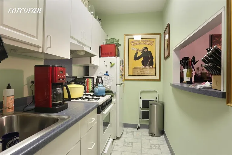 New York City Real Estate | View 32 West 71st Street, 2B | Kitchen | View 2