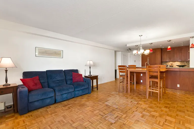 New York City Real Estate | View 100 WEST 89TH STREET, 6K | 3 | View 3