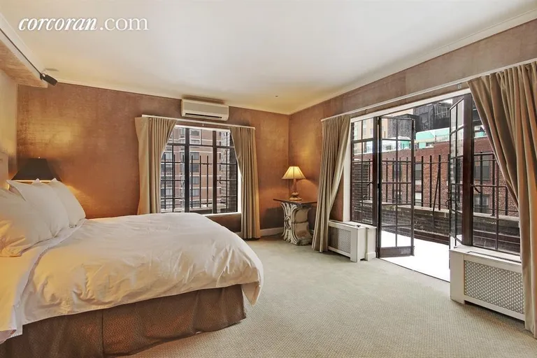 New York City Real Estate | View 230 East 50th Street, 11A | room 2 | View 3