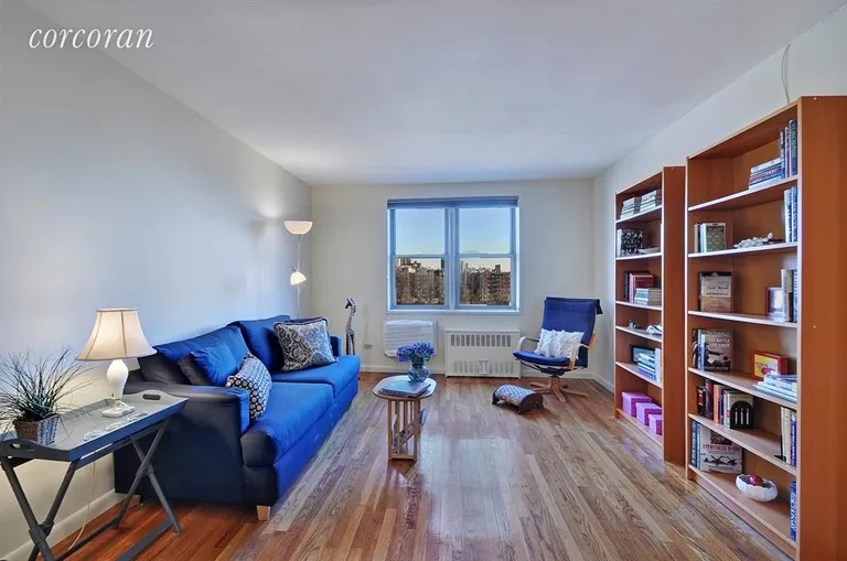 New York City Real Estate | View 100 Overlook Terrace, 710 | 1 Bed, 1 Bath | View 1