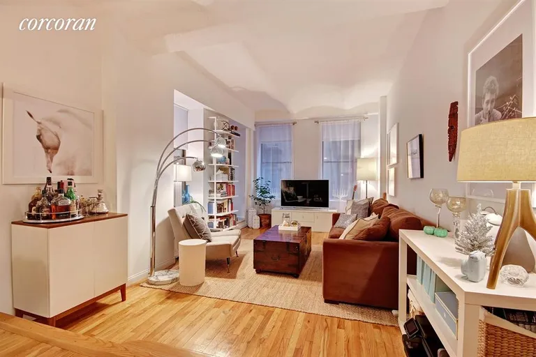 New York City Real Estate | View 9 Barrow Street, 2A | 1 Bed, 1 Bath | View 1