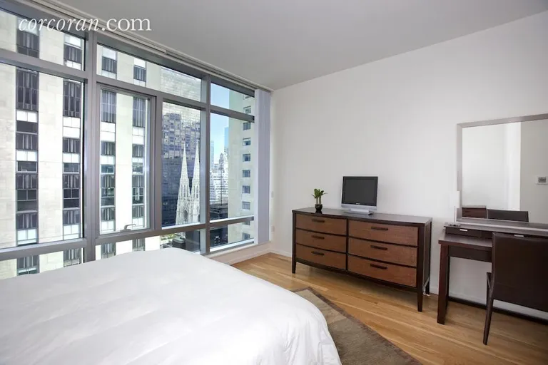 New York City Real Estate | View 18 West 48th Street, 21B | room 2 | View 3