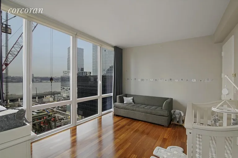 New York City Real Estate | View 10 West End Avenue, 15C | Bedroom | View 6