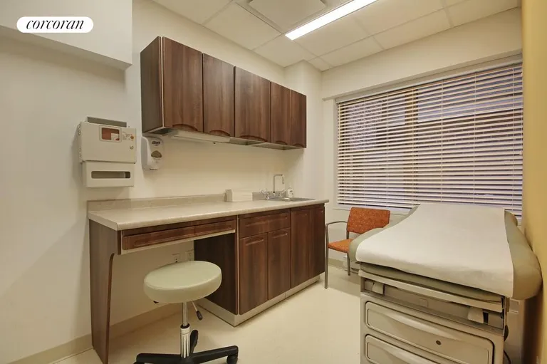 New York City Real Estate | View 360 East 72nd Street, GF | Exam Room | View 2