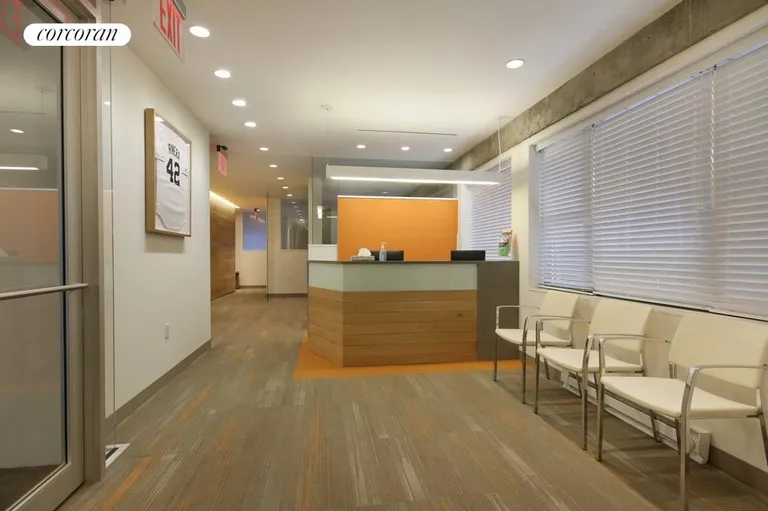 New York City Real Estate | View 360 East 72nd Street, GF | Waiting/Reception Area | View 4
